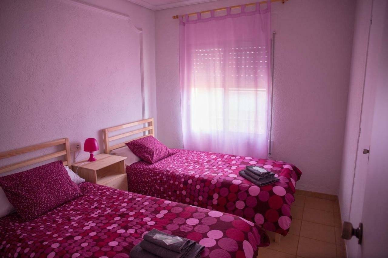 ל'אמפולה Apartament Casa Neus מראה חיצוני תמונה
